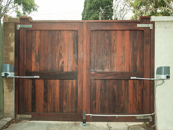 Automatic Gates Wooden